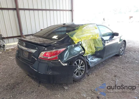 2015 Nissan Altima 2.5 S from USA, damaged, VIN 1N4AL3AP7FC203098
